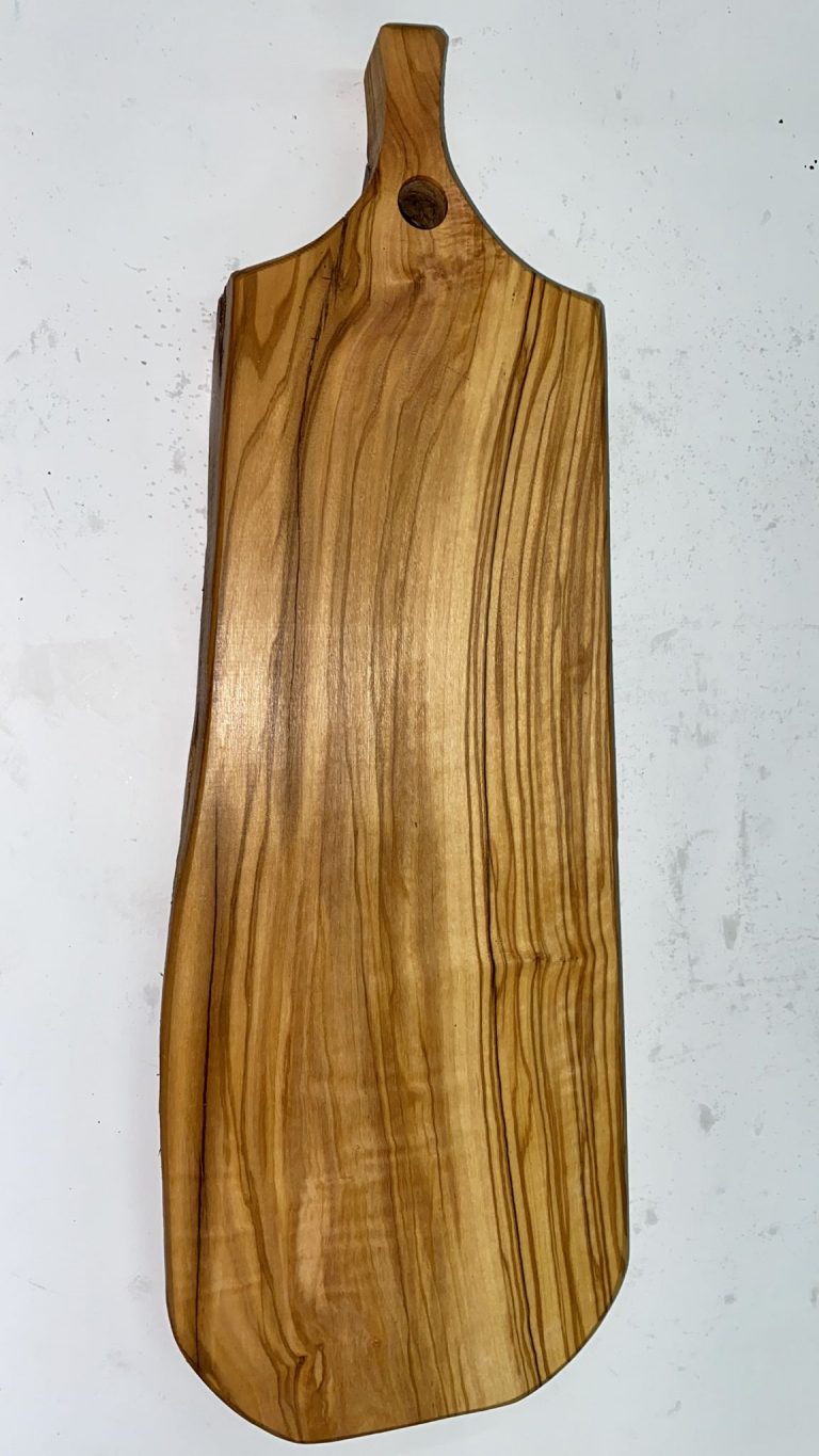 Tagliere in legno di ulivo con manico