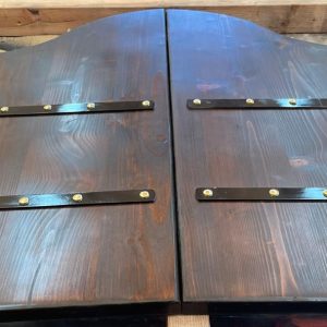 Porta In Stile Saloon