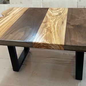 Tavolo Salotto In Legno Di Ulivo E Noce